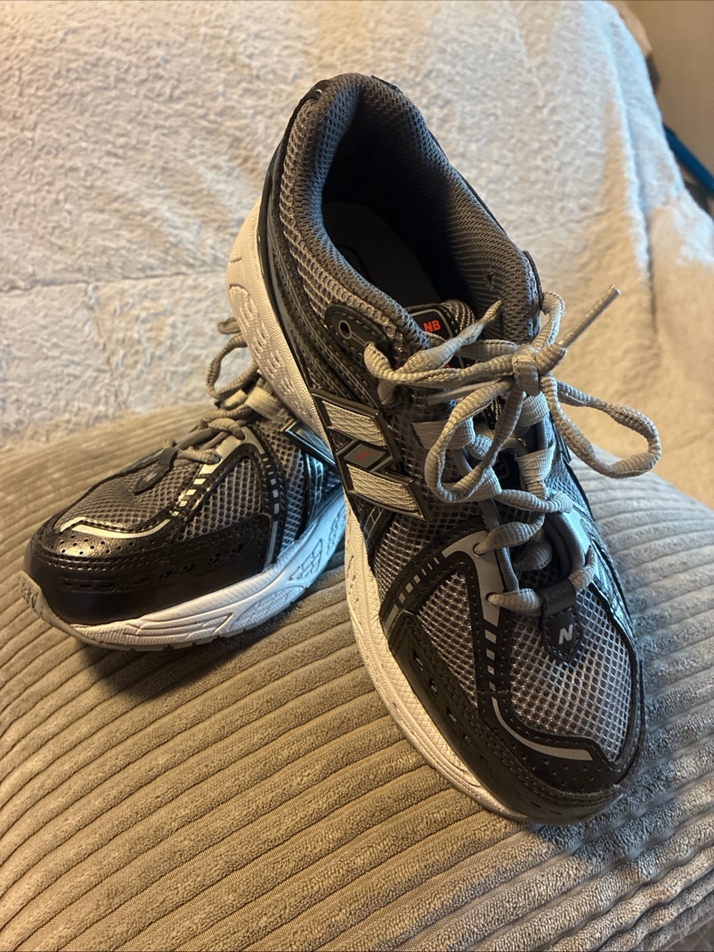 New Balance 1906R - Sliver Metallic Black Gray Shoes Sneakers Expedited Size 5US